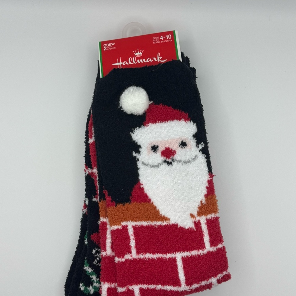 NEW Hallmark Ladies 2-Pair Christmas Crew Socks – Santa & Candy Cane Size 4–10